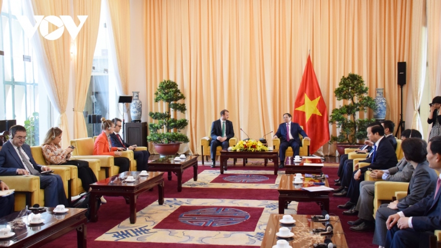 EU asked to help Vietnam develop marine economy